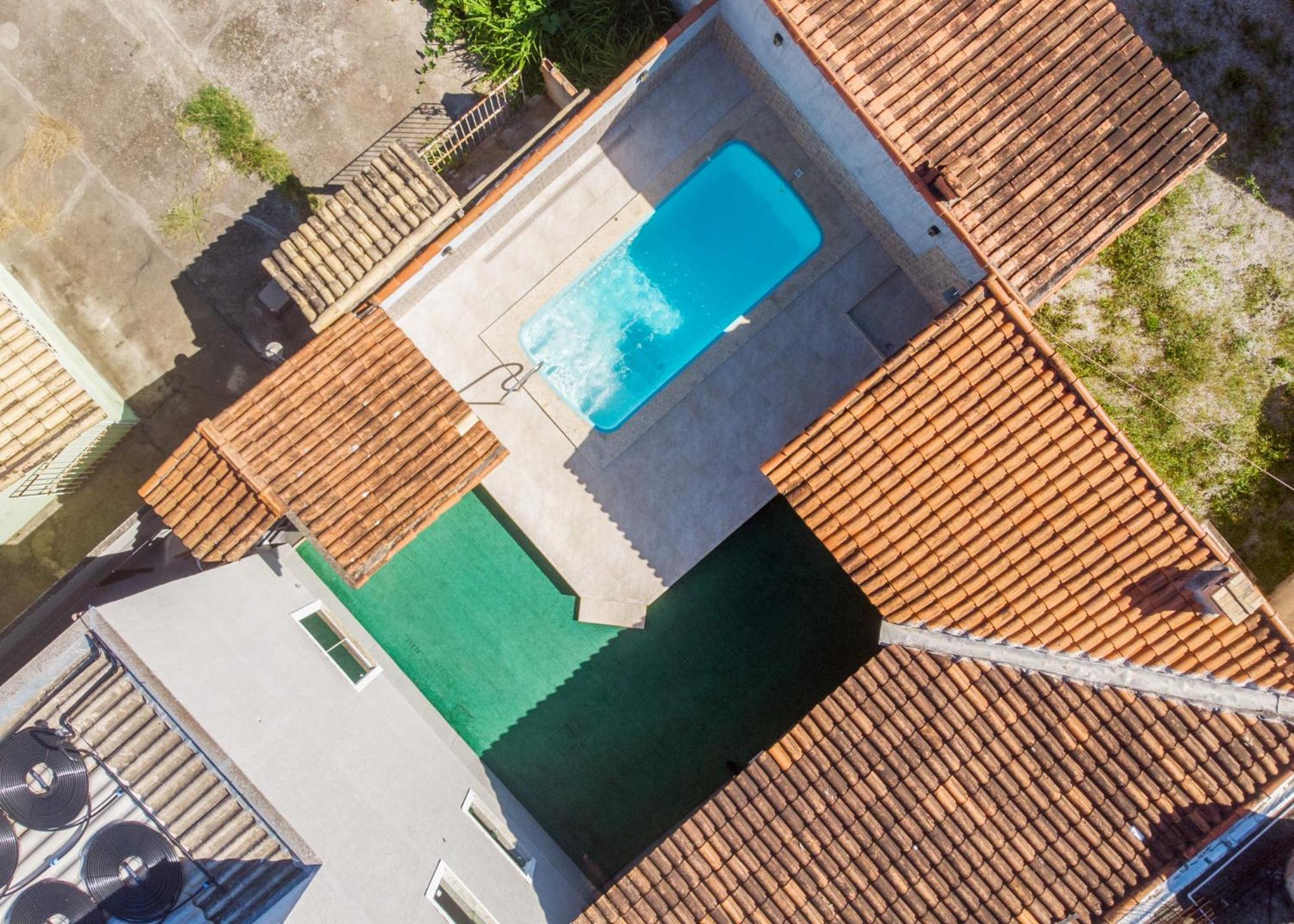 Refugio Tropical Casa De Praia Com Piscina Aquecida E 4 Suites E Garagem 3 Carros, 800 Mtrs Da Praia Internet 700 Mbps, Condominio Privado Com Pista De Skate , Quadra De Futevolei , Campos E Quadras De Futebol! Cabo Frio Luaran gambar
