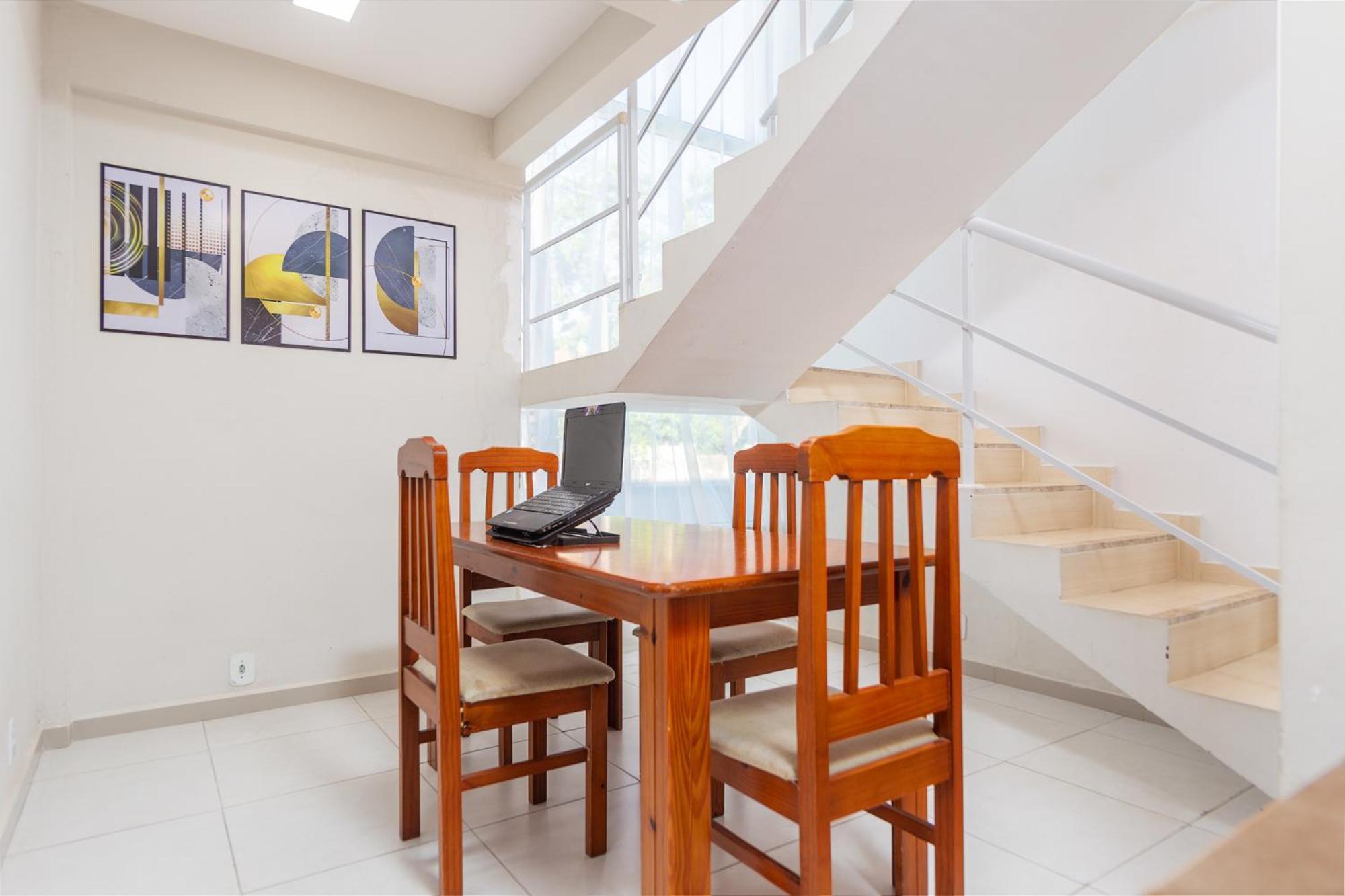 Refugio Tropical Casa De Praia Com Piscina Aquecida E 4 Suites E Garagem 3 Carros, 800 Mtrs Da Praia Internet 700 Mbps, Condominio Privado Com Pista De Skate , Quadra De Futevolei , Campos E Quadras De Futebol! Cabo Frio Luaran gambar